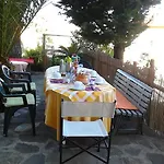 بيت ضيافة La Vigna Serramezzana