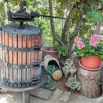 La Vigna بيت ضيافة Serramezzana